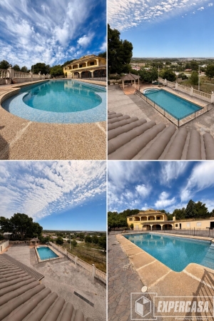 Foto de portada de Hermosa Villa en venta en Manises