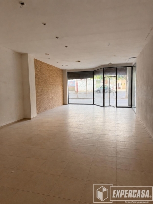 Foto de portada de ¡Local comercial en venta en Benicalap! | Gran oportunidad de inversión