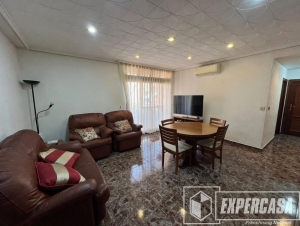 Foto de portada de Piso luminoso y listo para entrar a vivir en venta