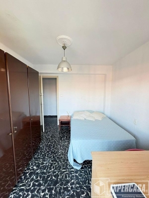 Foto de portada de SE ALQUILA HABITACION EN CALLE CONDE DE TORREFIEL EN EXCLUSIVA