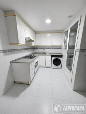 Foto de portada de ¡¡¡Excelente Oportunidad!!! piso con terraza y garaje