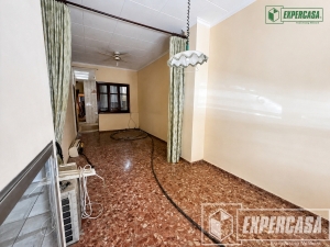 Foto de portada de ¡BAJO EN VENTA EN BENIFAIO!
