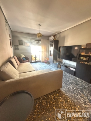 Foto de portada de ★★ PISO EN CALLE HERNAN CORTES★★