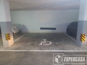 Foto de portada de Increible oportunidad!! Gran plaza de garaje en venta en la zona de la Gran Manzana en Quart de Poblet. Ref: QP-GARAJEGRANMAN4231-18