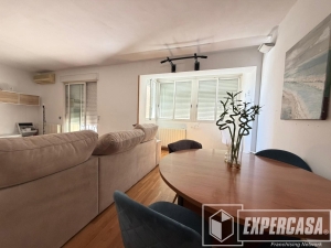 Foto de portada de EXCELENTE PISO REFORMADO CON ASCENSOR