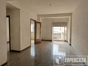 Foto de portada de PISO PARA REFORMA EN ALDAIA - EN VENTA