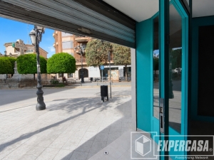 Foto de portada de ¡LOCAL ESQUINERO CON GRAN VISIBILIDAD EN UNA DE LAS MEJORES ZONAS DE MANISES!