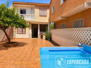Foto de portada de DOS VIVIENDAS INDEPENDIENTES CON PISCINA Y PARCELA PRIVADA EN MANISES