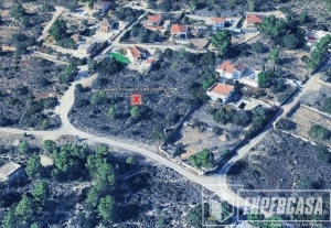 Foto de portada de Parcela de 3.512 m² con parte urbanizable residencial en Les Mallaes – Llíria
