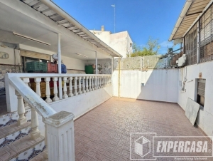 Foto de portada de OPORTUNIDAD!! CASA EN BENIMAMET!!