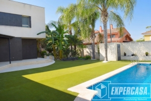 Foto de portada de OPORTUNIDAD!! ESPECTACULAR CHALET EN L´ ELIANA
