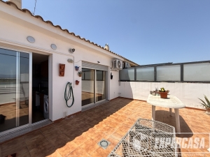 Foto de portada de ÁTICO DÚPLEX CON PLAZA DE GARAJE Y TRASTERO A LA VENTA EN PIZARRO