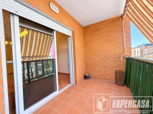 Foto de portada de PISO CON PLAZA DE GARAJE Y TRASTERO A LA VENTA EN CRTA VILAMARXANT