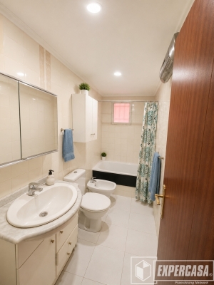 Foto de portada de SE VENDE PISO EN PATERNA