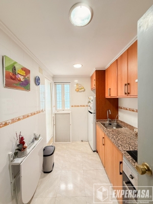 Foto de portada de VIVIENDA COMPLETAMENTE EXTERIOR CON 3 DORMITORIOS, 1 BAÑO, 1 ASEO Y DOS ASCENSORES.