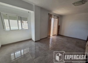 Foto de portada de IMPECABLE PISO DE 124 m2 CON ASCENSOR