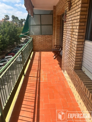 Foto de portada de PISO CON ASCENSOR ZONA ALQUENENCIA