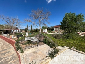 Foto de portada de Chalet RUSTICO en venta en Pedralba