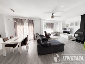 Foto de portada de DÚPLEX LISTO PARA ENTRAR A VIVIR CON GRAN TERRAZA EN EL CORAZÓN DE CHELVA