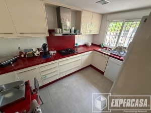 Foto de portada de CHALET CON PISCINA Y DOS CONSTRUCCIONES A 15 MINUTOS DE LLÍRIA