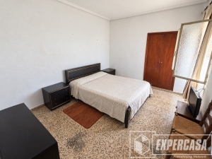 Foto de portada de Habitación en alquiler en calle Nueve de Octubre, LLÍRIA