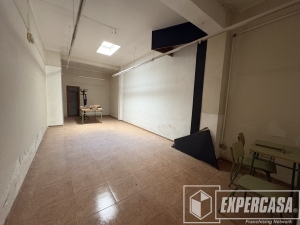 Foto de portada de Local Comercial en Alquiler en Ronda Vinatea.