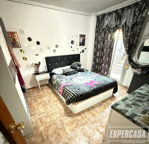 Foto de portada de En venta estupendo piso EXTERIOR para REFORMAR